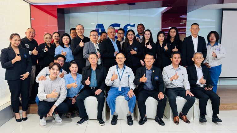 ชุมนุมสหกรณ์ทหาร จำกัด เข้าเยี่ยมชมสหกรณ์ออมทรัพย์พนักงานเอจีซี แฟลตกลาส จำกัด